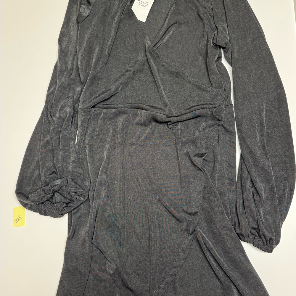 Elegant Black Long Sleeve Dress